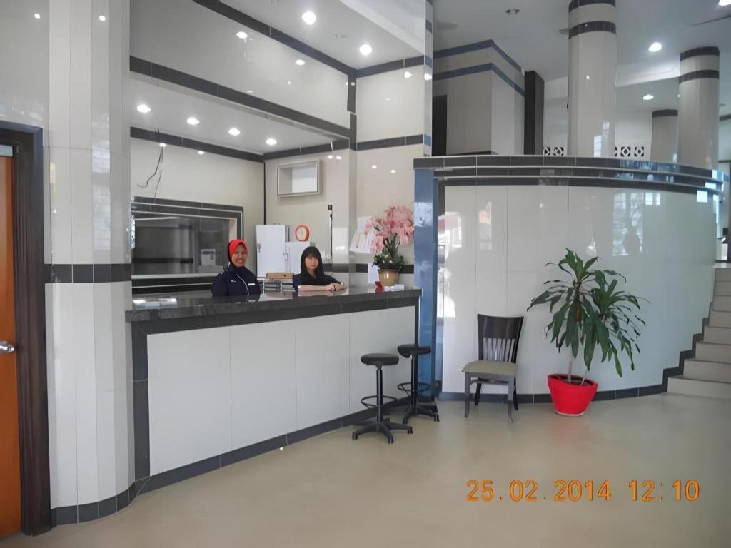 Burmahtel Hotel George Town Exterior photo