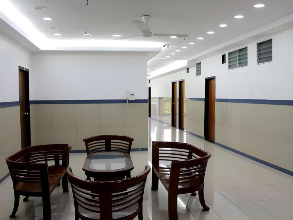 Burmahtel Hotel George Town Exterior photo